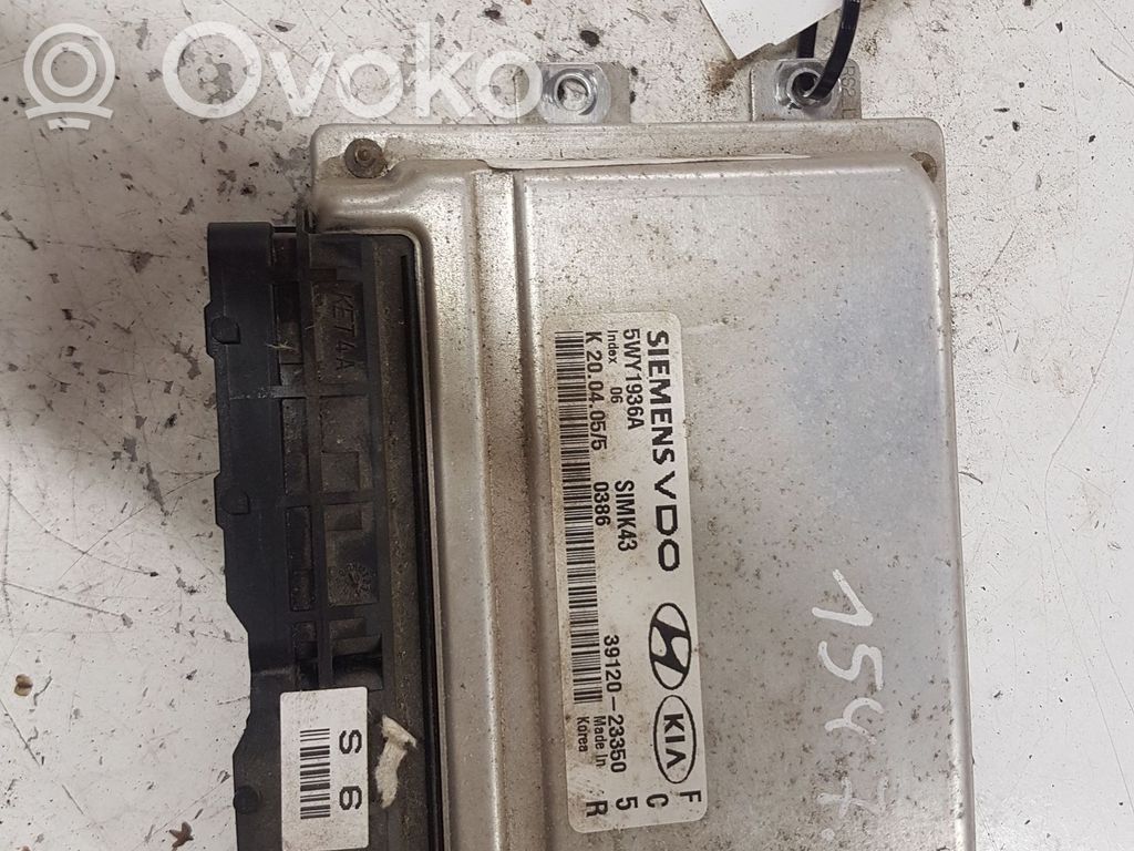 KIA Carens I Engine control unit/module 