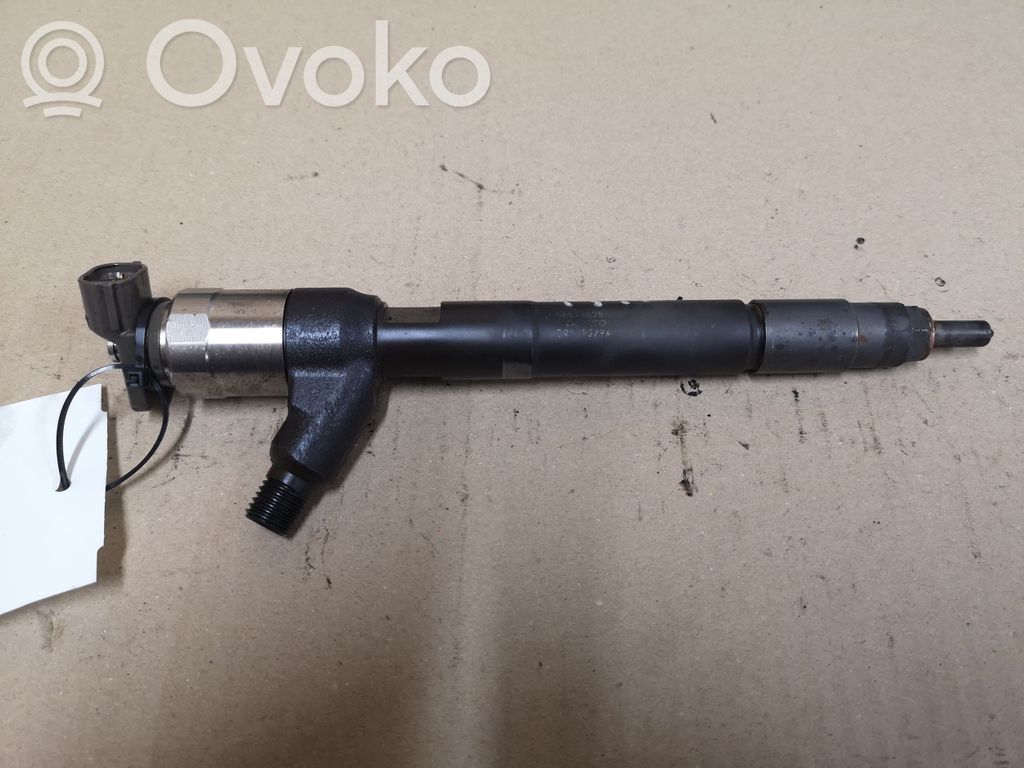 Opel Astra K Inyector de combustible 