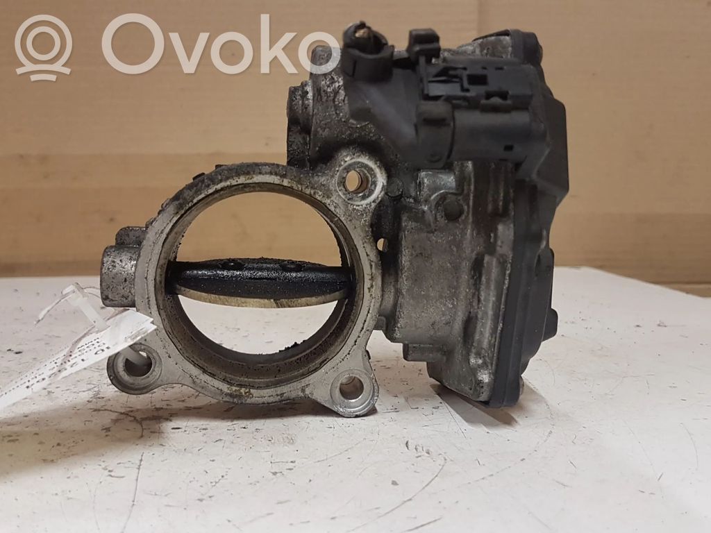 BMW 1 F20 F21 Droseļvārsts 