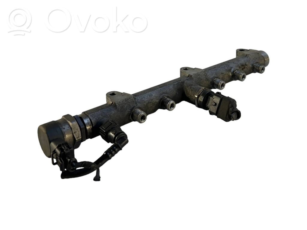 KIA Sorento Fuel main line pipe 