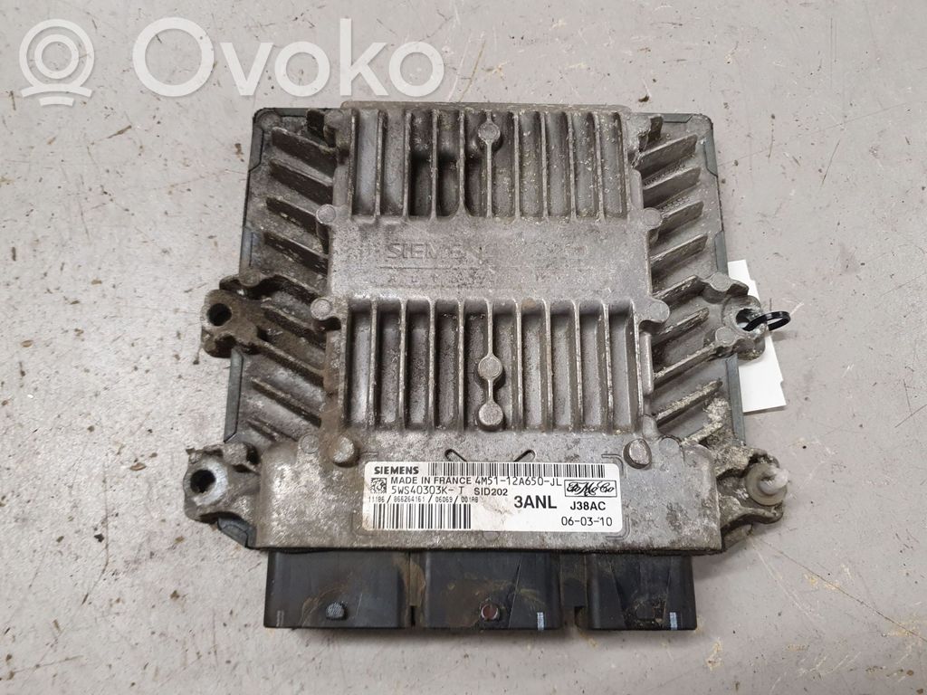 Ford Focus C-MAX Engine control unit/module 