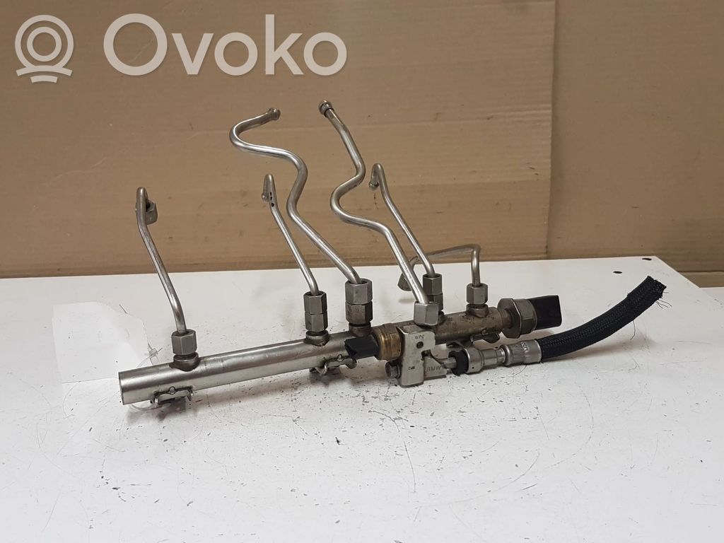 BMW 3 E90 E91 Fuel main line pipe 