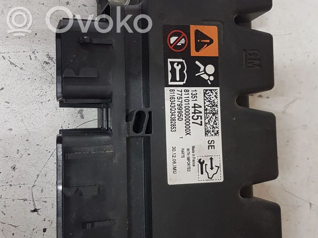 Opel Astra K Airbag control unit/module 