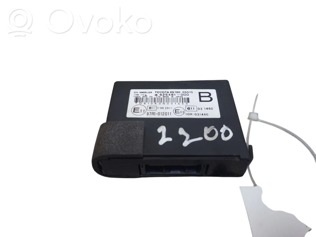 Toyota Avensis T270 Immobilizer control unit/module 