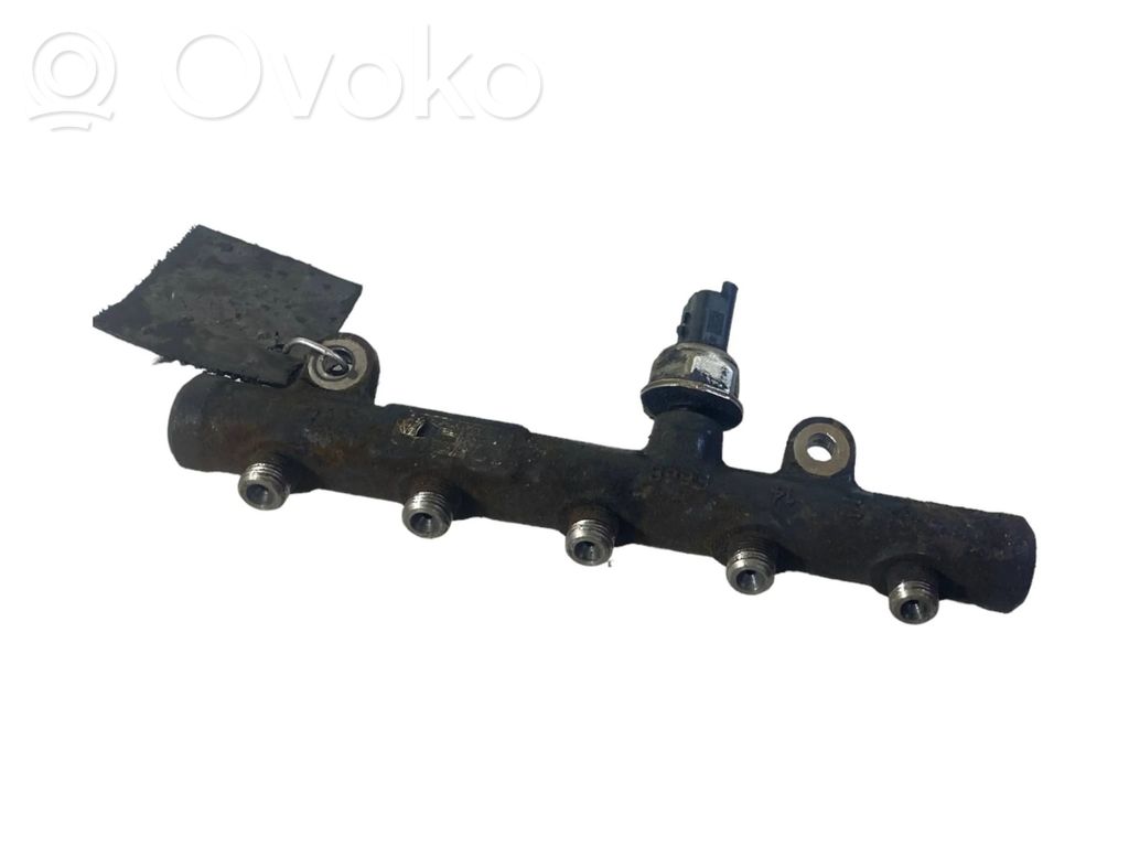 Peugeot 407 Fuel main line pipe 