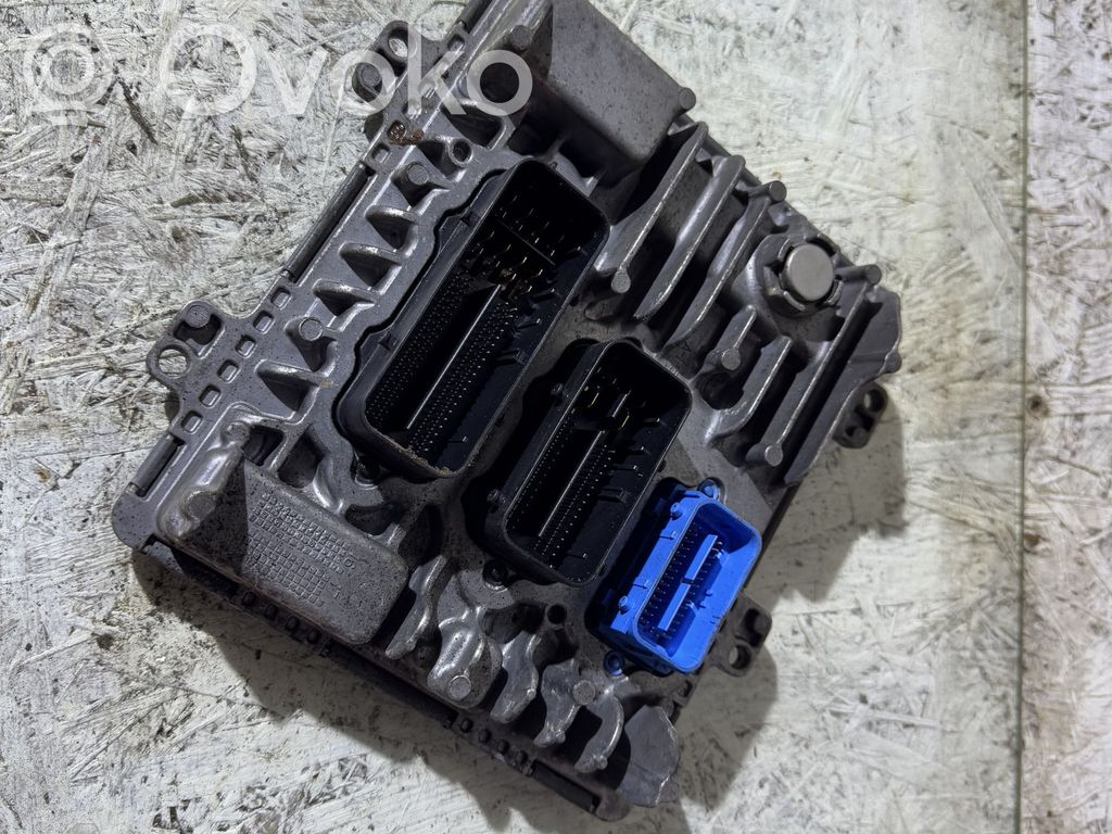 Opel Astra K Engine control unit/module 