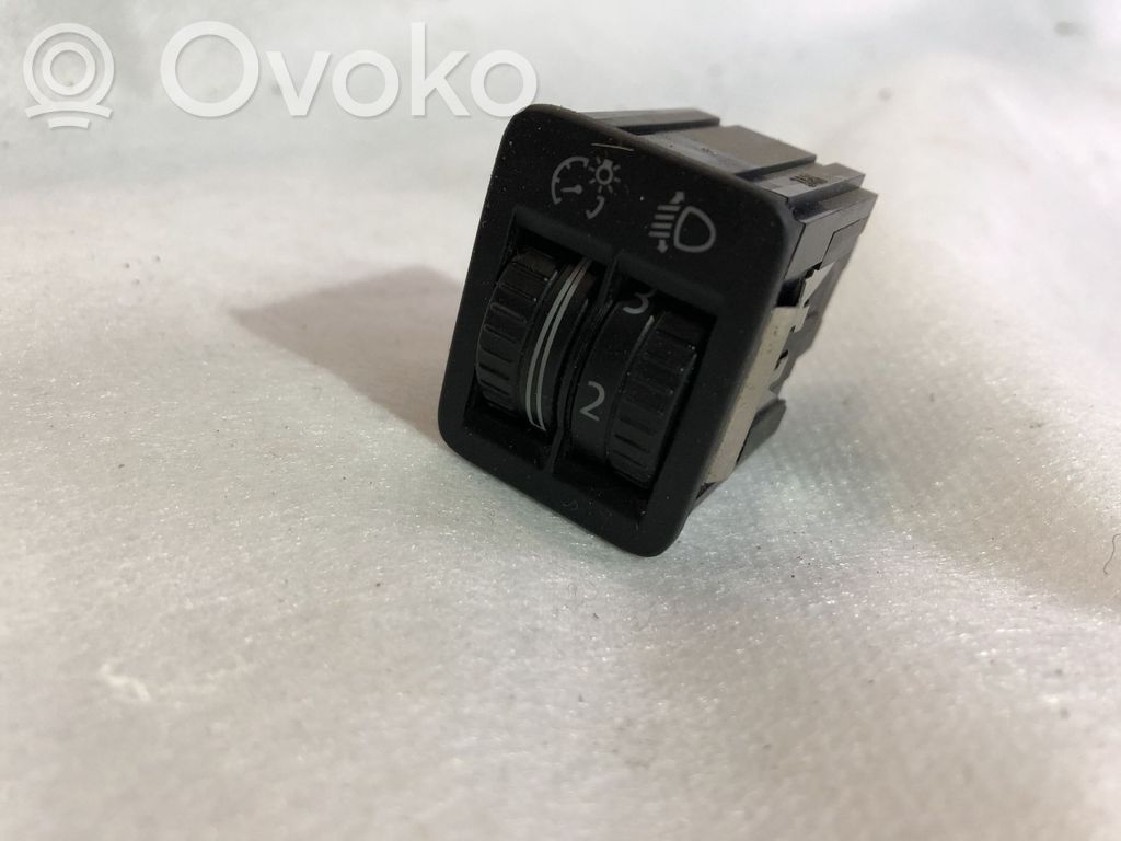 Volkswagen PASSAT B6 Headlight level height control switch 