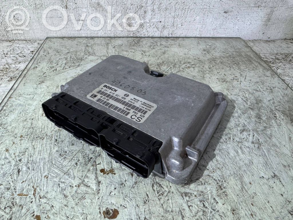 Opel Zafira A Engine control unit/module 