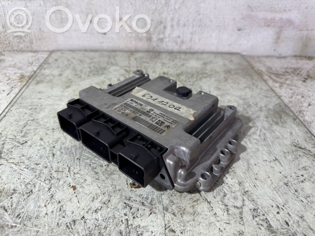 Peugeot 407 Engine control unit/module 