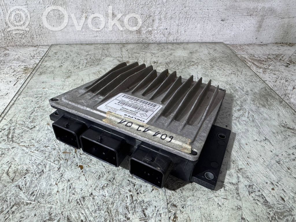 Renault Megane III Engine control unit/module 