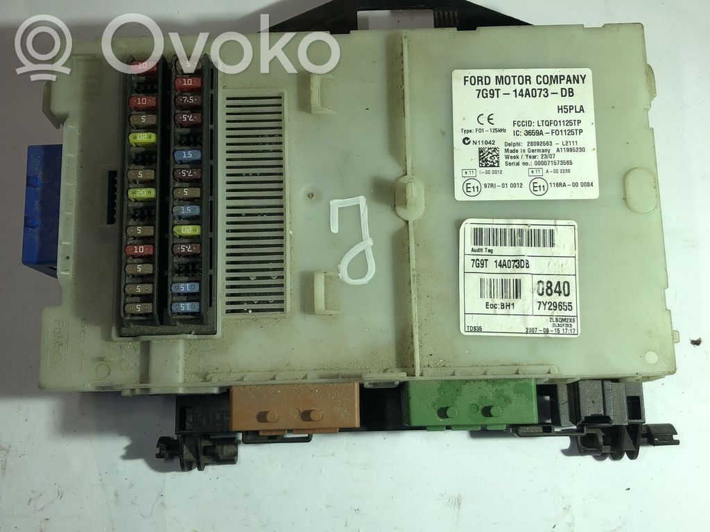Ford Mondeo MK IV Fuse module 
