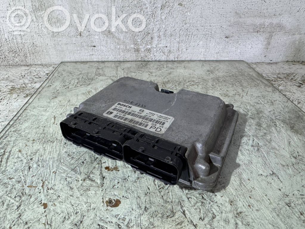 Opel Zafira A Engine control unit/module 
