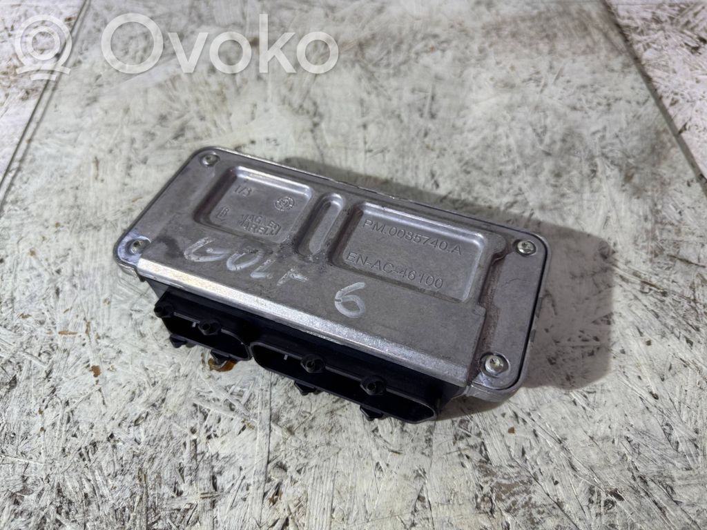 Volkswagen Golf VI Engine control unit/module 