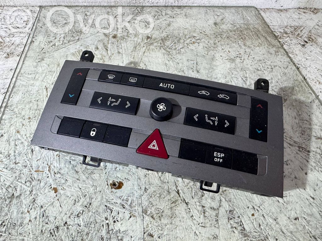 Peugeot 407 Climate control unit 