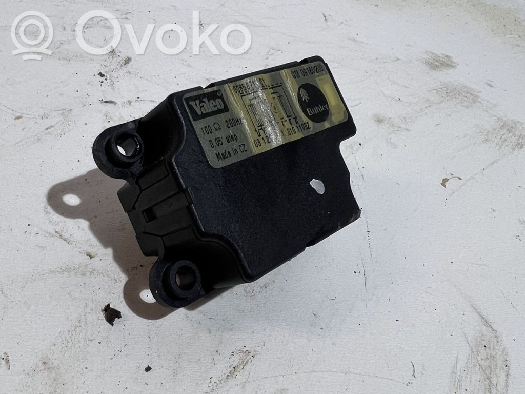 Opel Signum Moteur / actionneur de volet de climatisation 