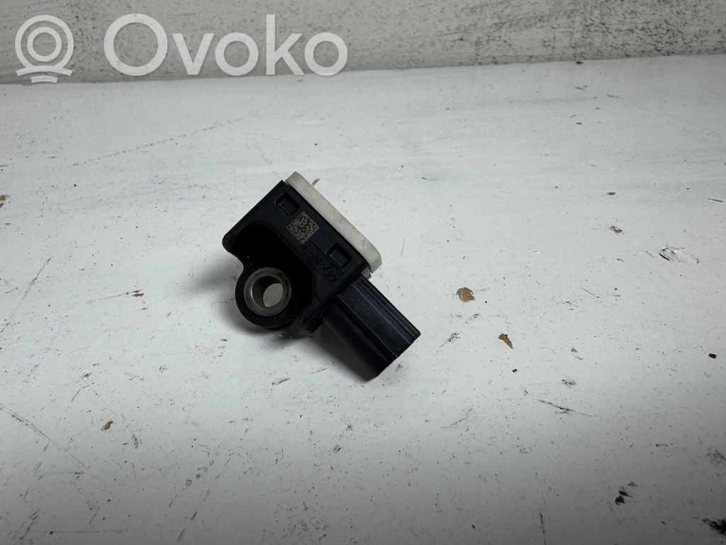 Ford Kuga I Airbag deployment crash/impact sensor 
