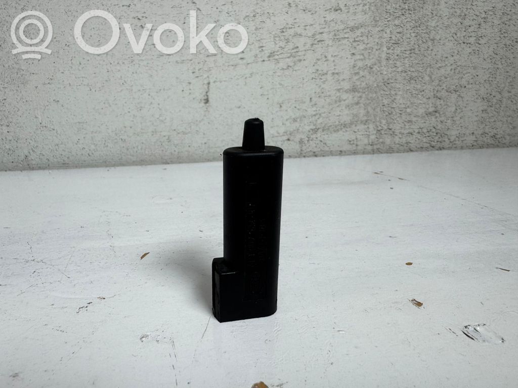 Ford Kuga I Sensor de temperatura interna/externa 