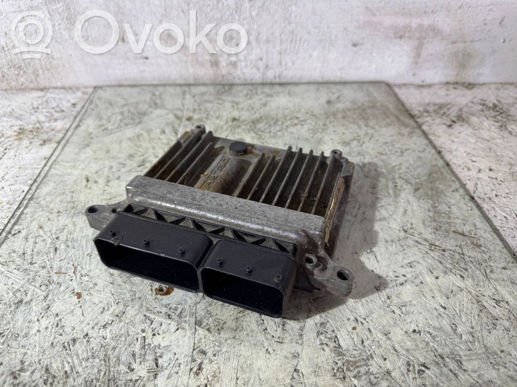 Mercedes-Benz C W204 Engine control unit/module 