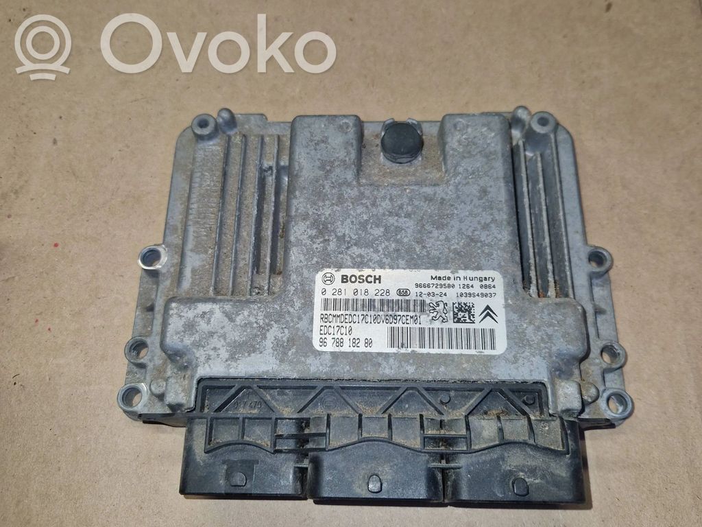 Peugeot Expert Engine control unit/module 