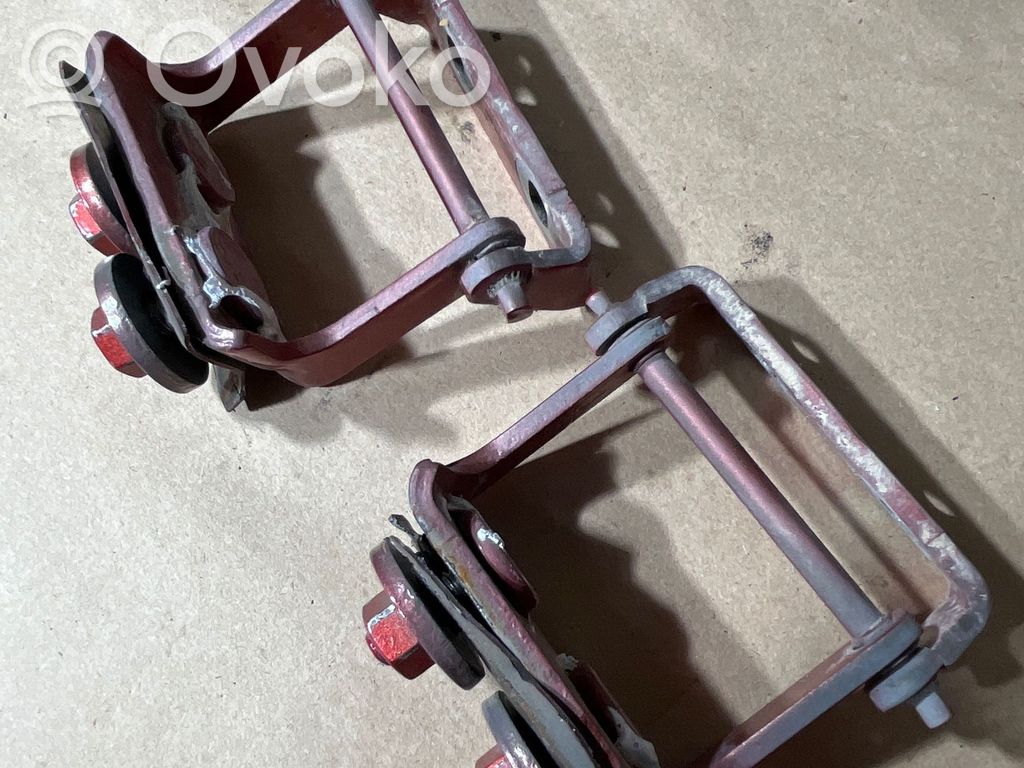 Ford Turneo Courier Aizmugurējā pārsega eņģe (-ess) 