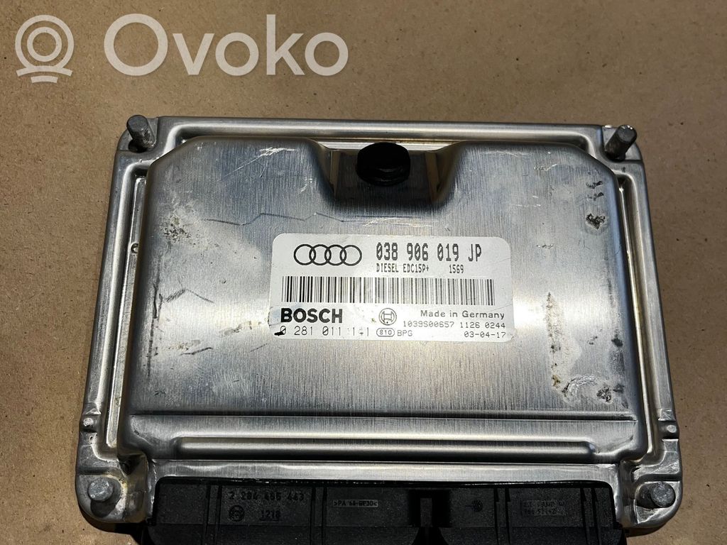 Audi A4 S4 B6 8E 8H Engine control unit/module 