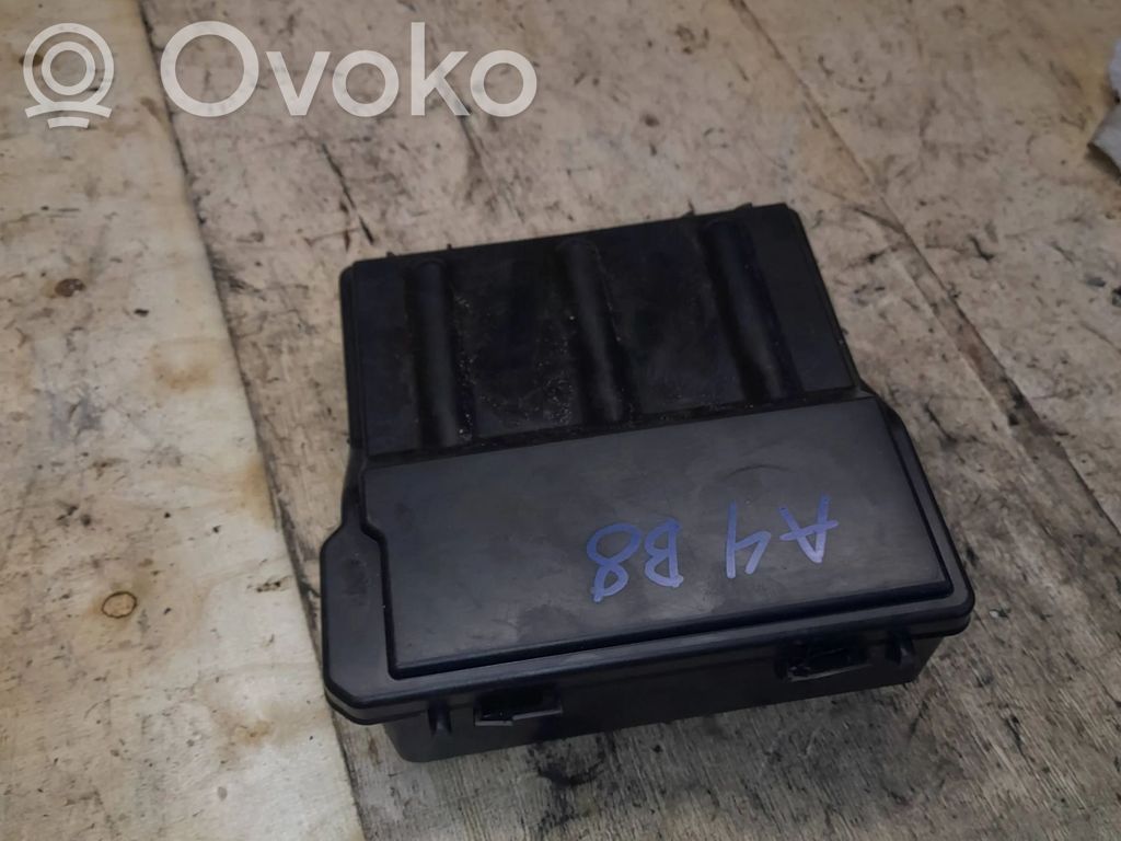 Audi A4 S4 B8 8K Bluetooth control unit module 