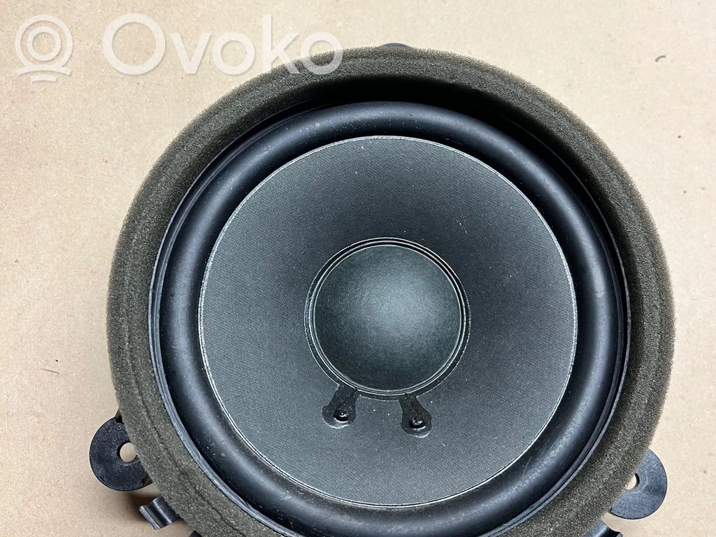 Volvo XC60 Rear door speaker 