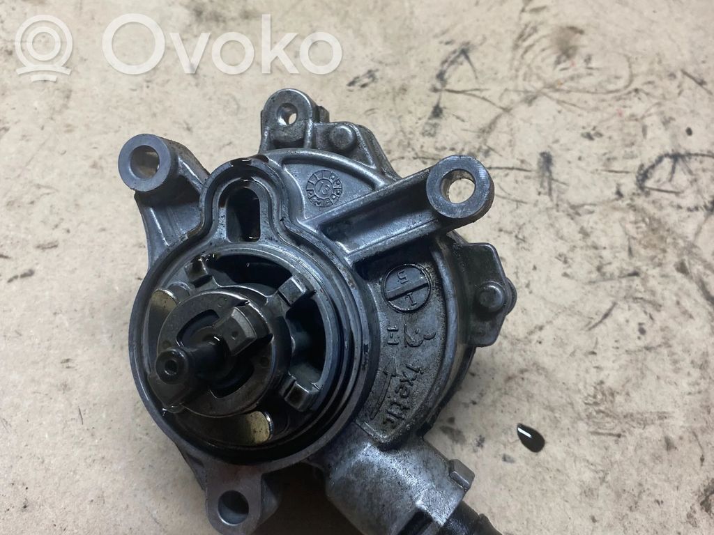 Volvo XC60 Vacuum pump 