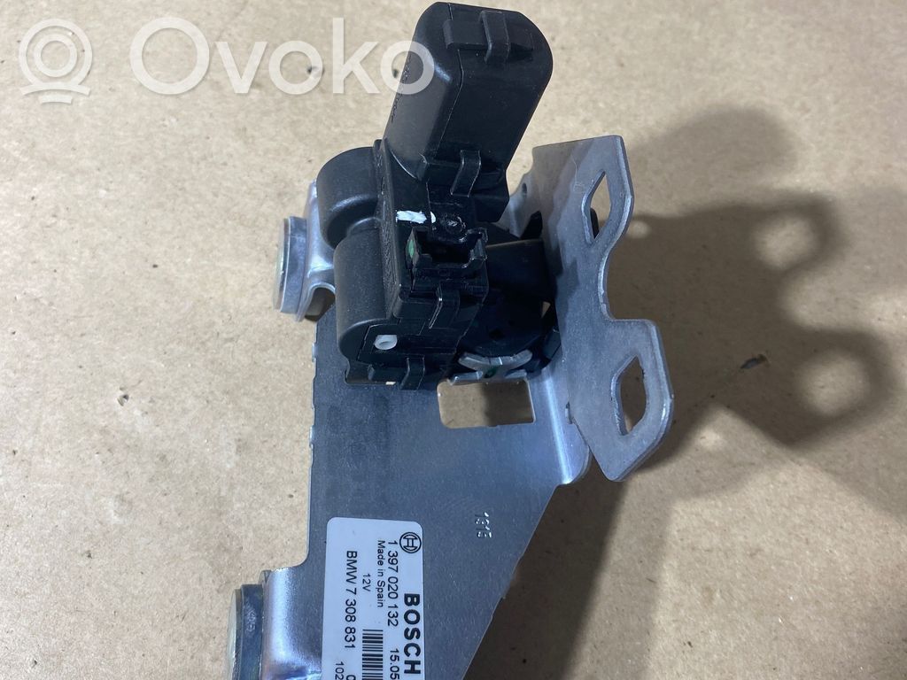 BMW 3 F30 F35 F31 Tailgate window lock/catch/latch 