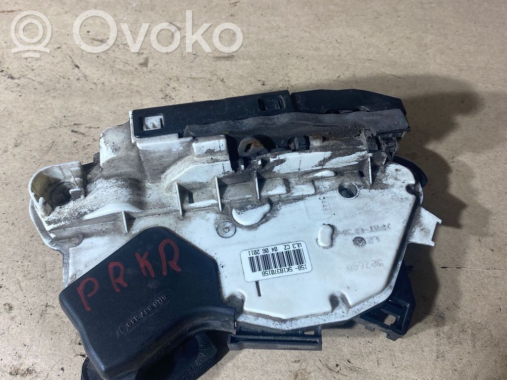 Volkswagen Polo V 6R Etuoven lukko 