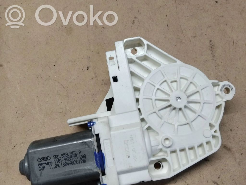 Audi Q7 4L Silniczek podnoszenia szyby drzwi tylnych 