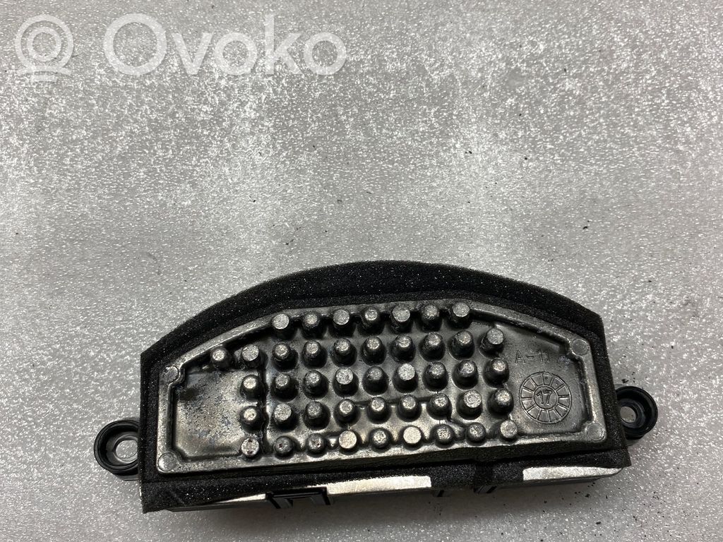 Rezystor / Opornik dmuchawy nawiewu   9377854,MB4998000201,64119301594,9301594