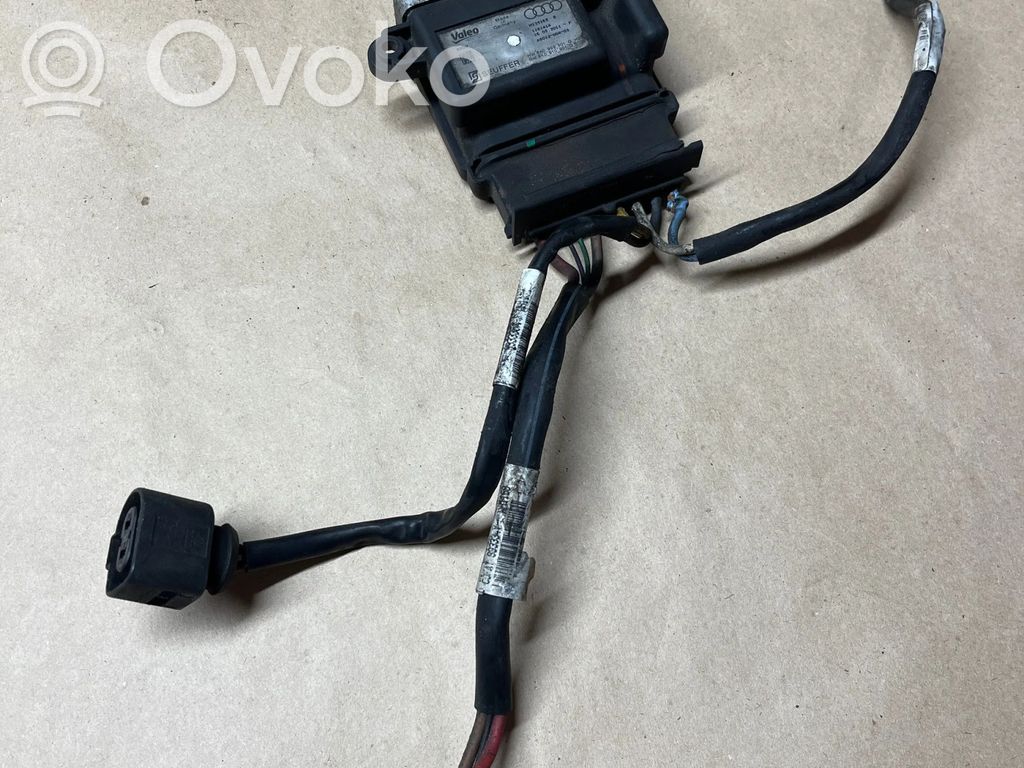 Audi A7 S7 4G Coolant fan relay 