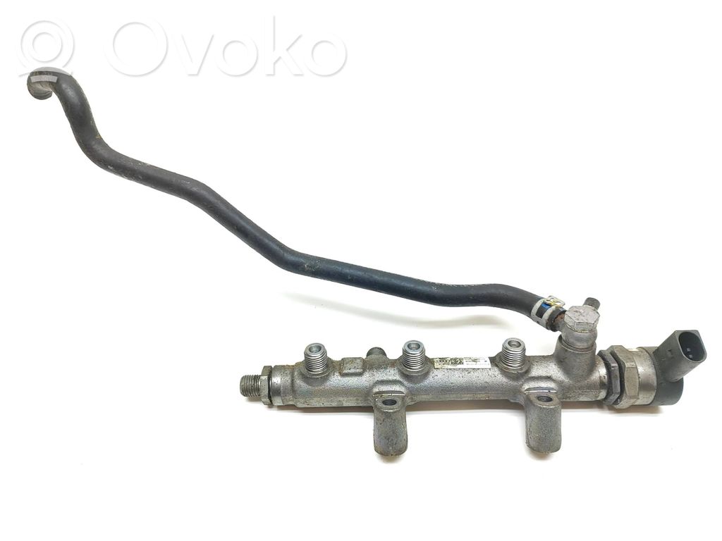 Audi Q7 4L Fuel main line pipe 