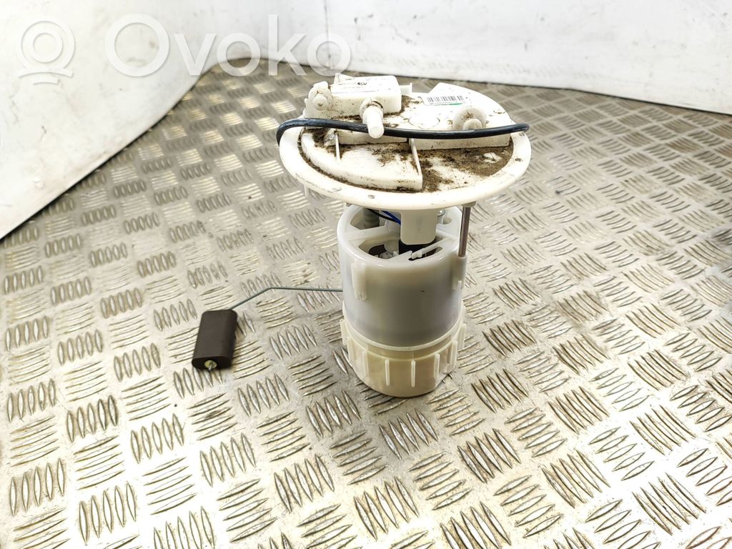Peugeot 208 I Bomba interna de combustible 