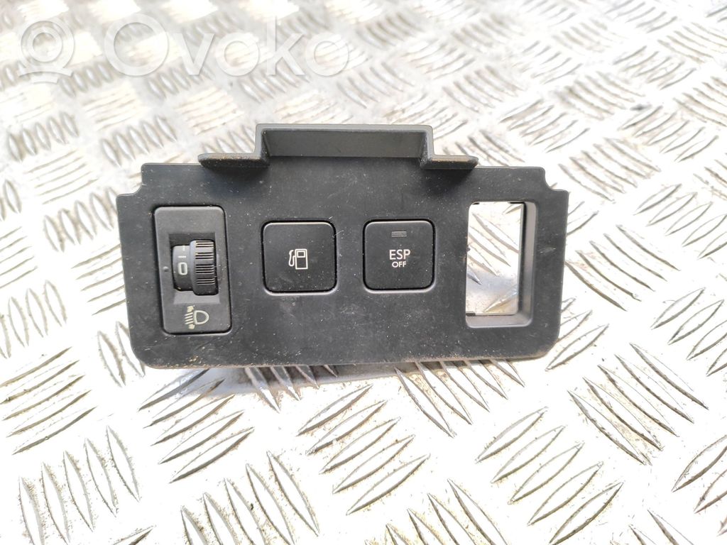 Citroen C4 II ESP (stability program) switch 