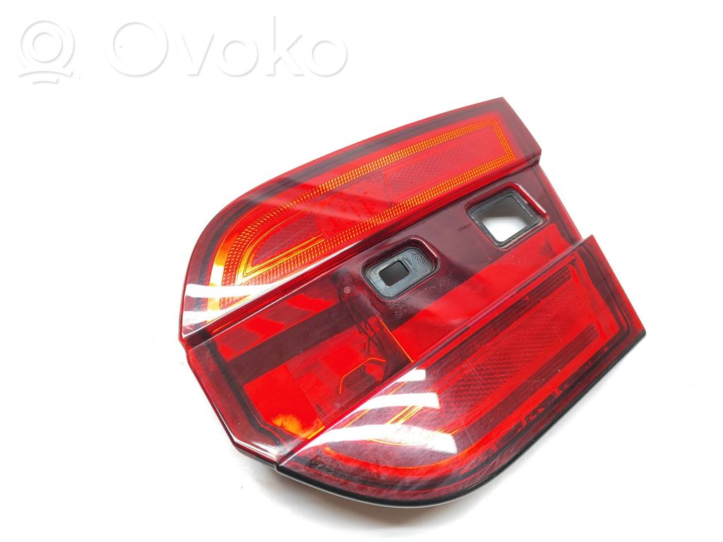Jaguar XF X250 Tailgate rear/tail lights 