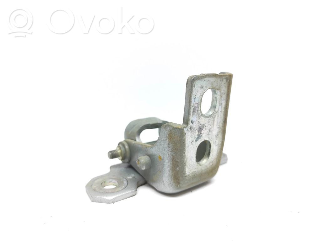 Renault Captur Front door upper hinge 