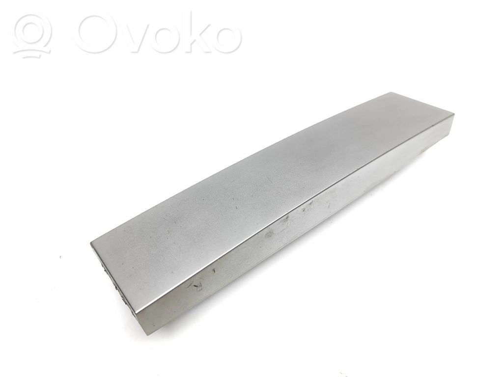 Inne części wnętrza samochodu   8X23046A94A