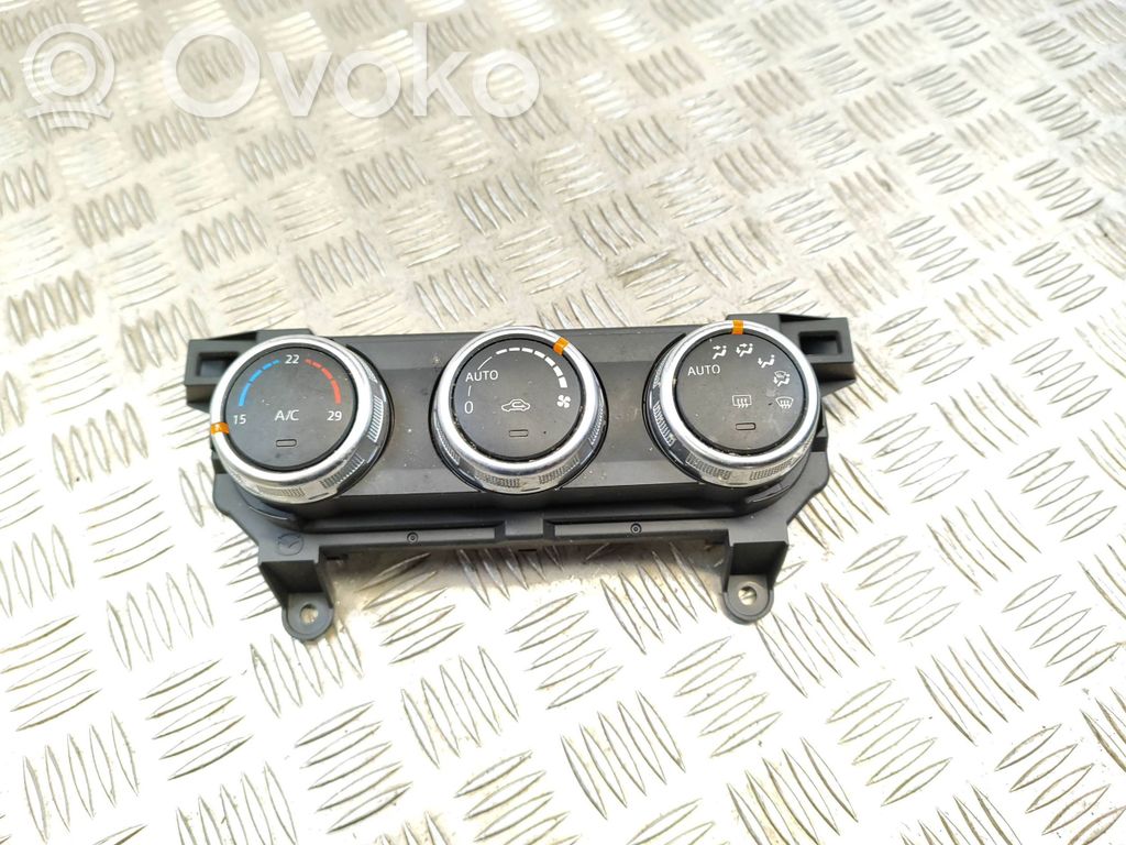 Mazda CX-3 Climate control unit 