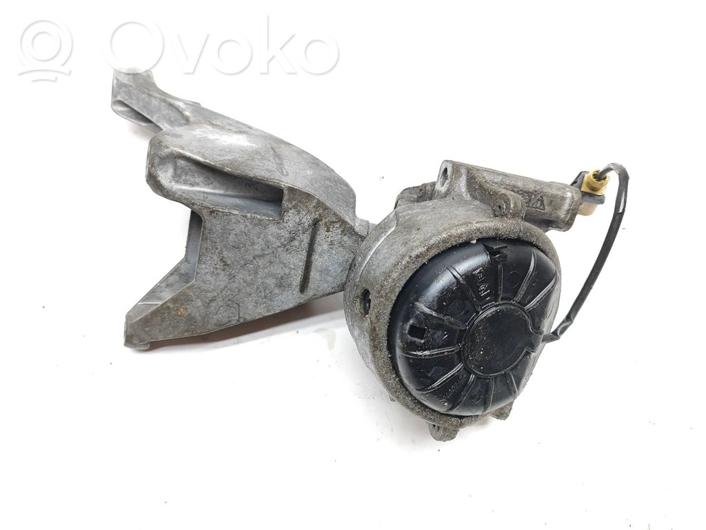 Audi A5 Sportback 8TA Engine mounting bracket 