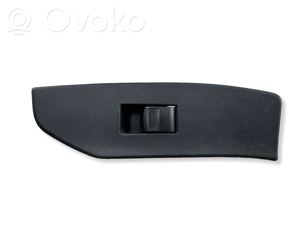 Toyota Verso Electric window control switch 