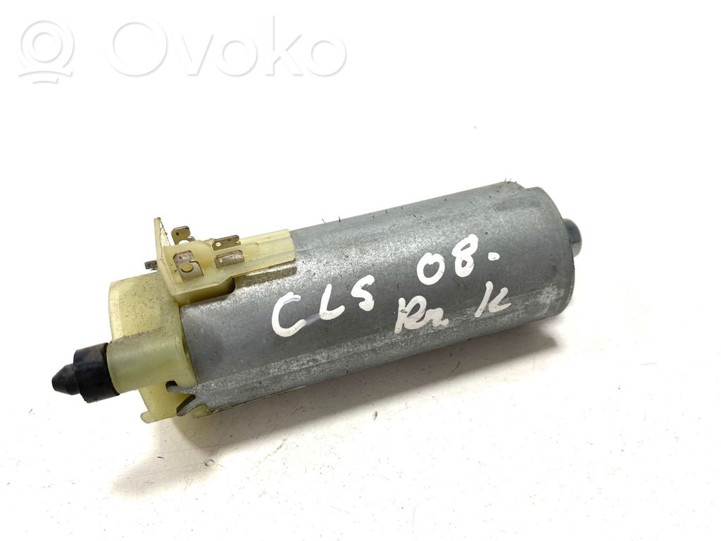 Mercedes-Benz CLS C219 Motor reglare scaun 