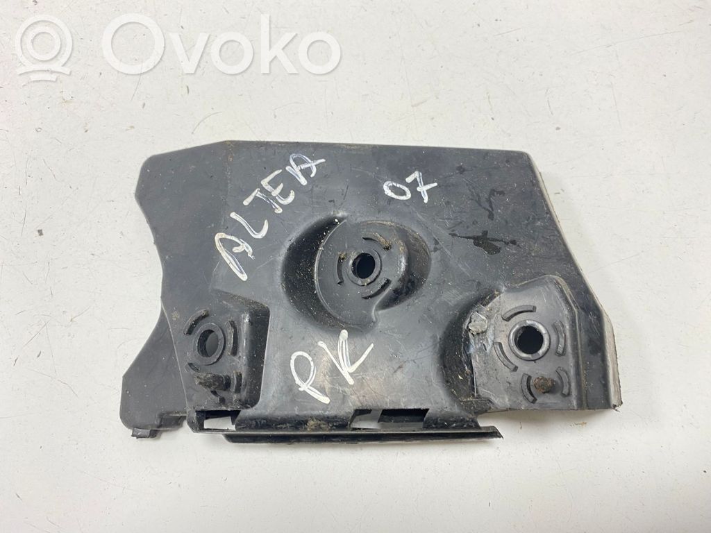 Seat Altea Front bumper mounting bracket 