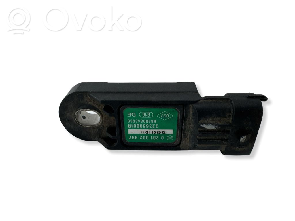 Renault Clio III Air pressure sensor 