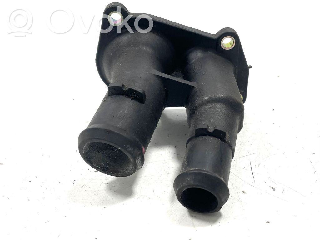 Mazda 2 Caurulīte (-es) / šļūtene (-es) 