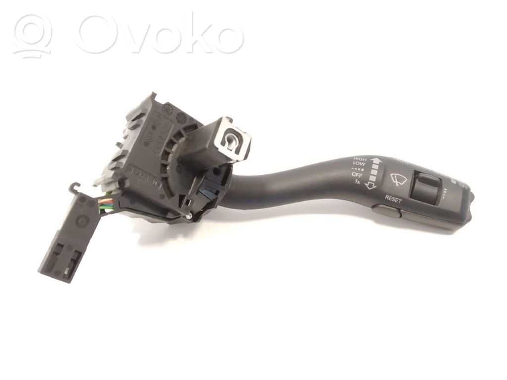Audi A3 S3 8P Wiper control stalk 