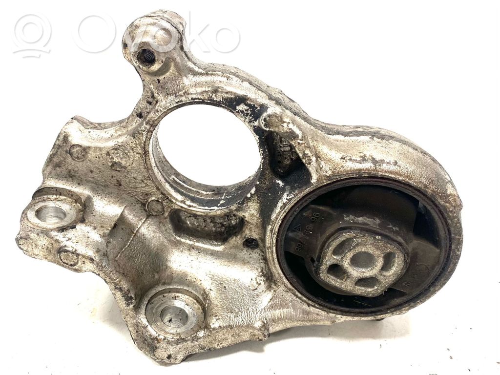Citroen C5 Engine mount bracket 