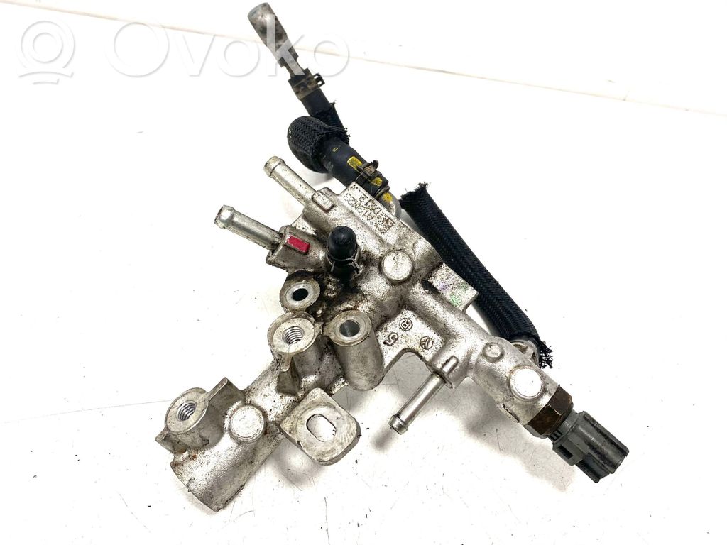 Mazda 3 II Fuel line pipe 