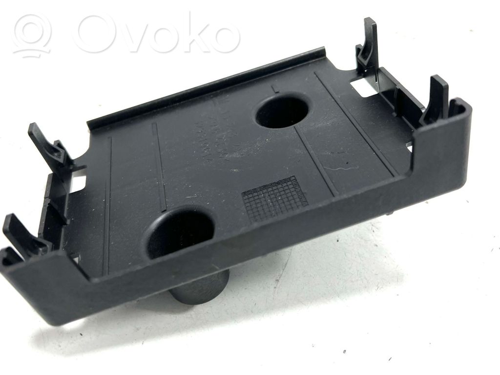 Kita salono detalė   13248214,329510614